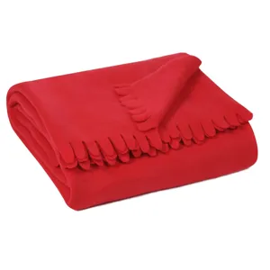 Patura Decorativă de Iarnă în Fleece Rosie cu Franjuri