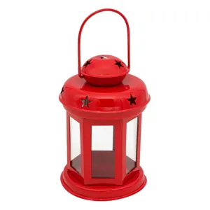 Felinar Decorativ Metalic Rosu cu Stele Perforate, Ideal pentru Atmosfera Festiv