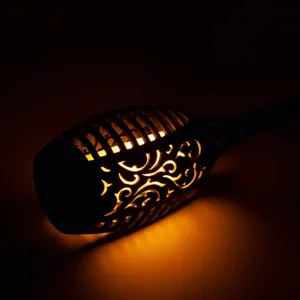 Lampa Solară LED cu Efect de Flacără – Design Tortă în Plastic Negru