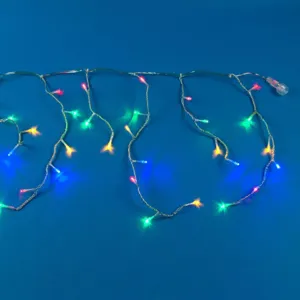 Instalare Lumini Perdea LED Multicolor cu Becuri Programabile