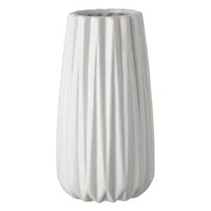Vază decorativă din ceramică, albă cu dungi verticale, Ø12x19cm