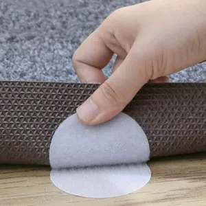 Autocolante fixatoare rotunde albe de 4.5 cm - Soluție pentru fixare ușoară