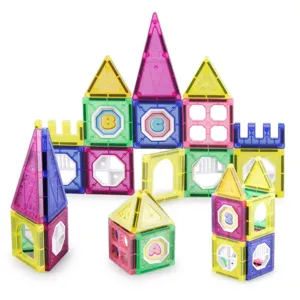 Cuburi magnetice colorate pentru construcții creative și modele unice