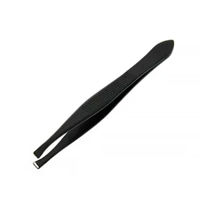 Pensetă neagră din inox cu vârf oblic, 9 cm