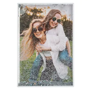 Rama foto decorativa cu apa si confetti, 15.5x10.5 cm, transparenta