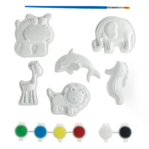 Set Accesorii Creative cu Animale și Vopsele din Ipsos