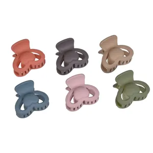 Clame de păr în formă de inimă, 6 buc, 3 cm, multicolore, finisaj mat