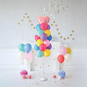 Arcada pentru baloane de petrecere alba - Set complet de accesorii