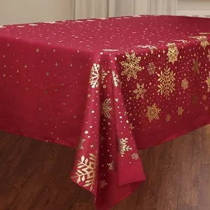Fata de masă decorativă de Crăciun roșie cu fulgi aurii 240x140cm