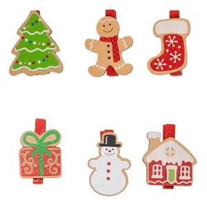 Set Clestisori Decorativi din Lemn de Craciun cu Figurine Gingerbread