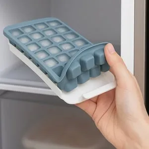 Forma silicon albastru pentru 32 cuburi de ghea