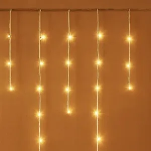 Instalare lumini LED perdea cu 200 de becuri interconectabile pentru decorarea c