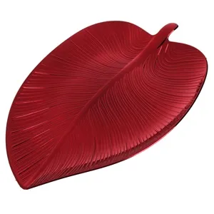 Platou Decorativ Frunză Roșu din Plastic - Ideal pentru Decorațiuni