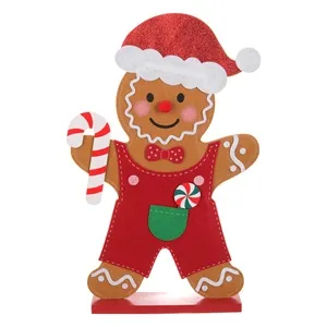Figurina Decorativa Om de Turta Dulce din Fetru