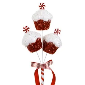Ornament Brad de Craciun cu Cupcake-uri și Beteală