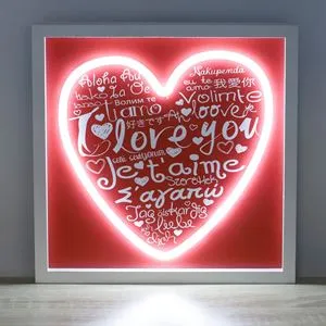 Panou LED Neon Inima cu Mesaje de Dragoste, 25x25cm, Rosu