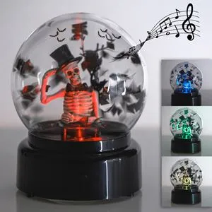 Glob decorativ de Halloween cu schelet si zapada neagra, cu sunet si lumina, 13x19 cm