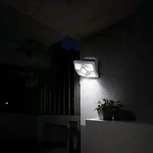 Lampa Solară cu Senzor de Mișcare și 72 de Becuri LED