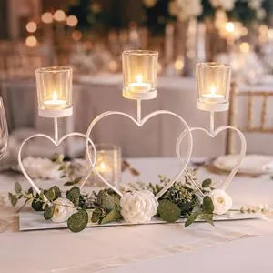 Suport decorativ pentru lumanari tip pastila, 3 inimi, 39x25,5 cm, alb, metal, cu pahare din sticla