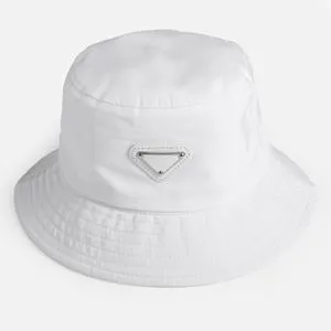 Sapca Bucket Albă Rezistentă la Apă pentru Femei