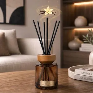 Ulei parfumat cu aromă de vanilie și bețișoare pentru atmosferă relaxantă