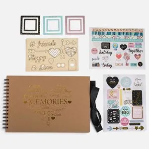 Album Scrapbook cu Folie Aurie Make Memories 31,5x21cm, 60 Pagini