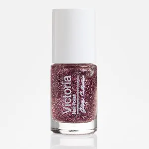 Oja de unghii long lasting, culoare fucsia, cu glitter argintiu si confetti, 6 ml