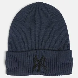 Căciulă bărbați navy blue din tricot ribanat cu rever