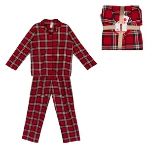 Set Pijama de Craciun Family Roșii în Carouri, comod și cald pentru familie