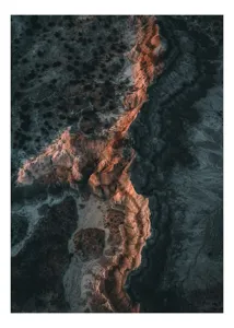 Tablou Canvas, "Siluete stâncoase în lumina asfințitului", Terase, Contrast, Crepuscul, Texturi, Roci, Umbre, Peisaj, Ruginiu, Lumină, Mineral., 26 x 39 cm