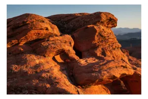 Tablou Canvas, "Rock Formation at Sunset", Pietre, Roci, Apus, Peisaj, Natura, Desert, Texturi, Umareni, Umbre, Formatiuni, Soare, Lumina, 54 x 39 cm