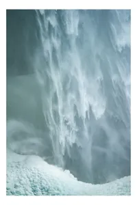 Tablou Canvas, "Cascadă înghețată în mijlocul iernii", Apă, Cascadă, Curgere, Forță, Natură, Spumă, Veloce, Frumusețe, Răcoritoare, 100 x 100 cm
