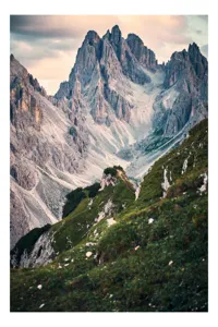 Tablou Canvas, "Munții învăluiți în lumina apusului", Majestic, Rugged, Towering, Serene, Verdant, Picturesque, Stark, Breathtaking, 26 x 39 cm