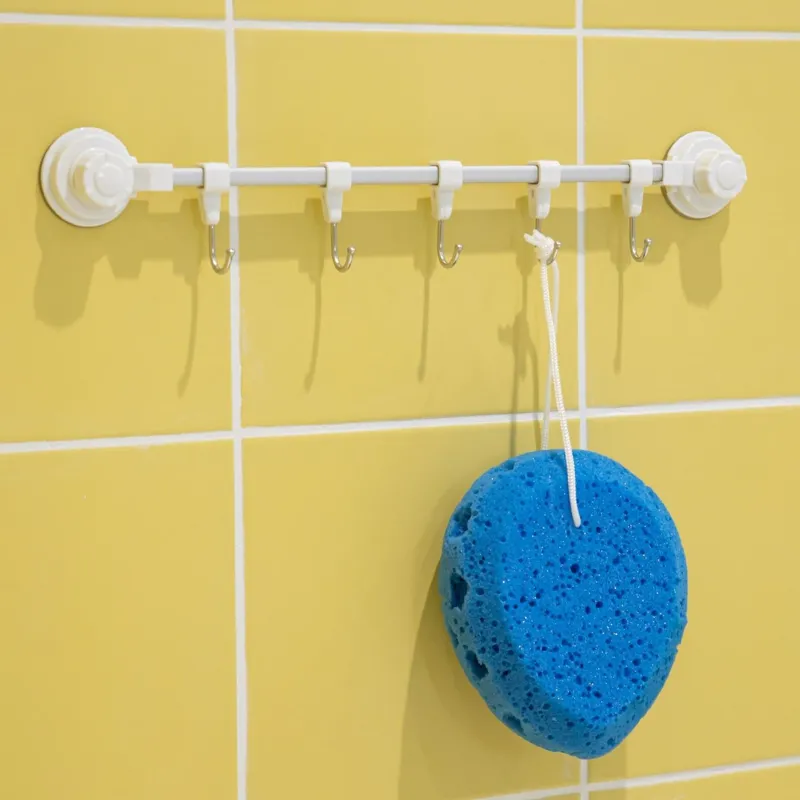 Cuier de baie cu ventuze și 5 cârlige, 40 cm, alb