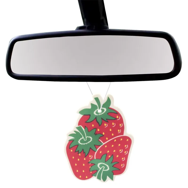 Odorizant auto cu aromă de căpșuni, formă de căpșună pentru oglinda retrovizoare
