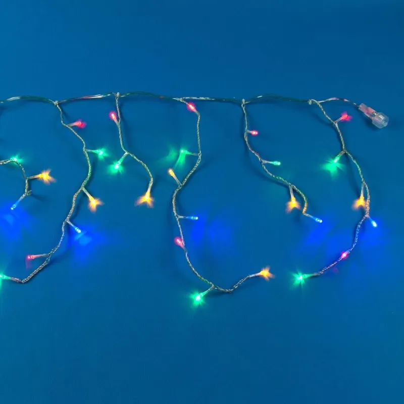 Instalare Lumini Perdea LED Multicolor cu Becuri Programabile