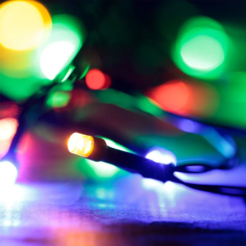 Instalație Lumini LED Multicolor cu Baterii pentru Decorarea Interiorului