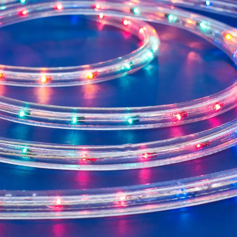 Furtun Luminos cu LED Multicolor pentru Decorarea Spațiilor Exterioare