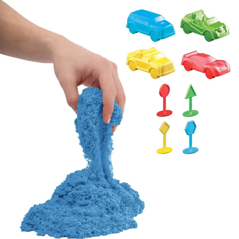 Nisip kinetic cu forme de vehicule pentru jocuri educative