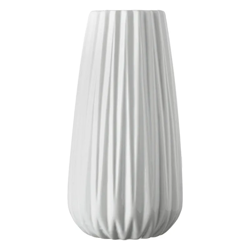 Vază decorativă ceramică albă cu dungi verticale în relief, 13x25 cm