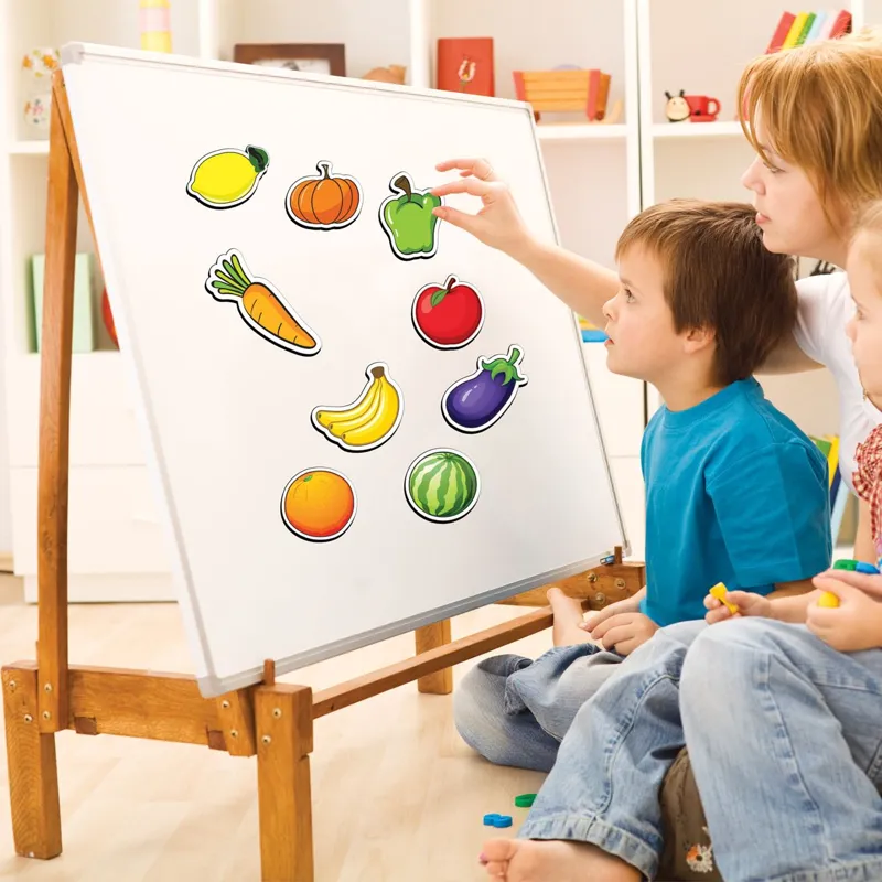 Set Fructe și Legume Magnetice din Carton, 27 buc