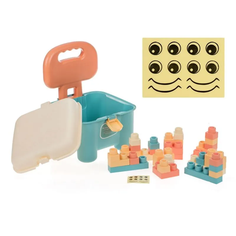 Set 32 cuburi moi de constructie, multicolor, cu galeata-scaun pentru depozitare