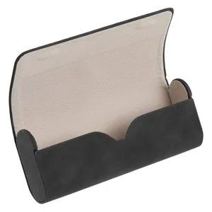 Husă pentru ochelari, neagră, cu închidere magnetică și mesaj Sunglasses – poza 3