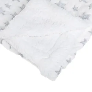 Patura Alba din Imitatie de Blana Sherpa Alba cu Stele Gri pentru Bebelusi 140x110cm – poza 4