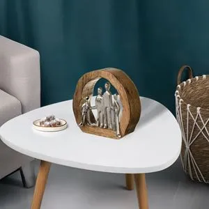 Decoratiune de Masă Elegantă din Lemn cu Figurina Familie