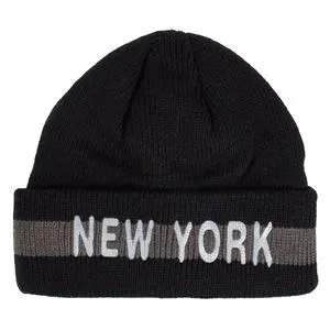 Caciulă de iarnă neagră cu imprimeu New York și captuseală din blană