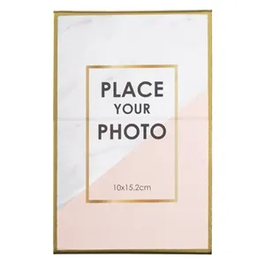 Ramă foto decorativă din sticlă cu margine aurie, 10x15 cm – poza 3