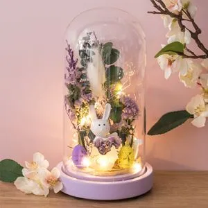 Cupola decorativa de Paste din sticla cu flori artificiale, iepuras si LED, Ø11.5x21cm