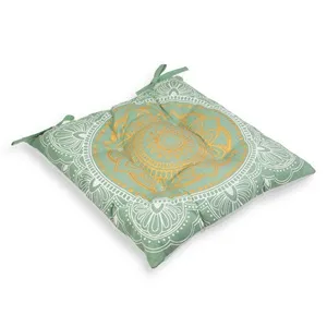 Perna Alba Verde Menta cu Model Auriu Mandala pentru Scaun 42x42cm – poza 3
