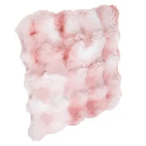 Perna Decorativa Roz Ecru din Imitatie de Blana cu Model Reliefat 40x40cm